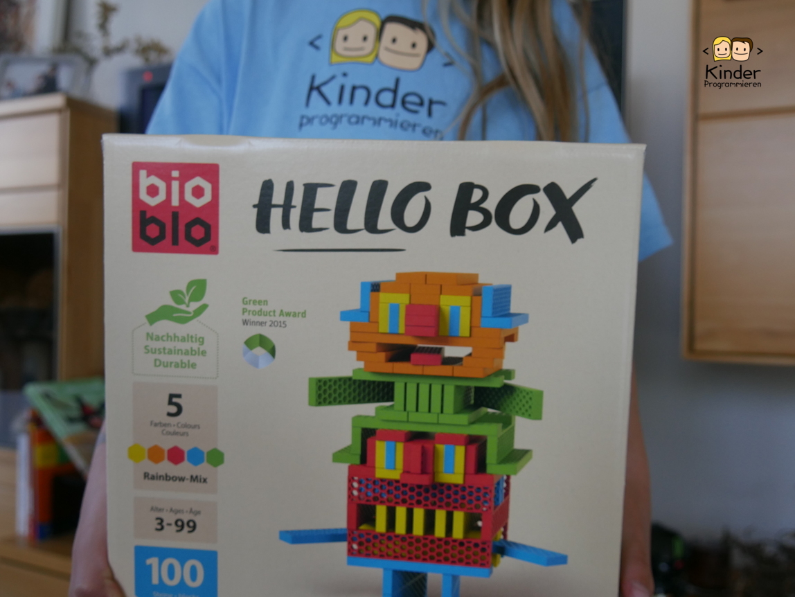 Die Bausteine von Hello Rainbox Box von der Firma BioBlo aus Österreich im Test. Die farbenfrohen Steinchen zu 100 % frei von Weichmachern sowie von weiteren Schadstoffen